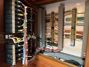 DREADNAUGHT 50 Wiring detail