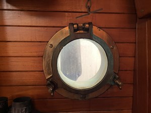 DREADNAUGHT 57 Portlight 2