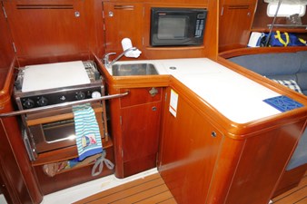TANGENT 17 Galley