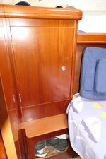 TANGENT 27 Guest Cabin Port