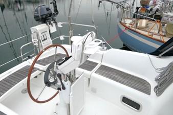 TANGENT 39 Cockpit Port Aft