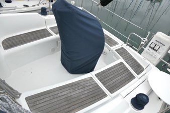 TANGENT 42 Cockpit