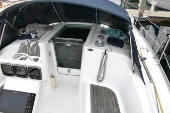 TANGENT 52 Cockpit Fwd
