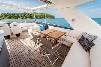 Charles 50 Princess 75MY (Charles) - Flybridge