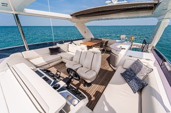 Charles 54 Princess 75MY (Charles) - Flybridge