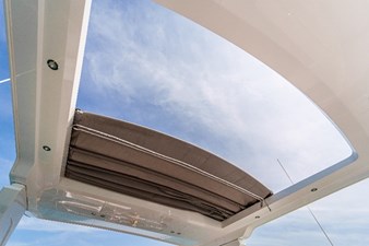 Charles 57 Princess 75MY (Charles) - Flybridge