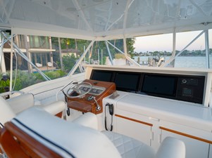 VENTURA            17 Console  