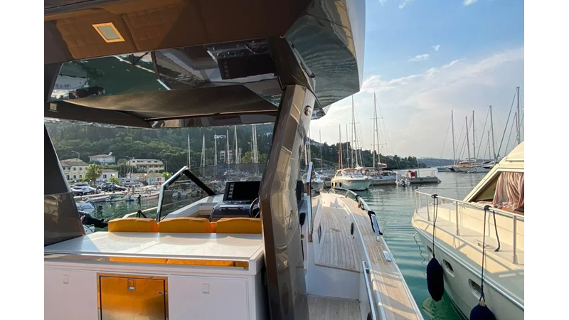 2021-fiart-43-seawalker-power-9696912-20250227234738791-1_XLARGE