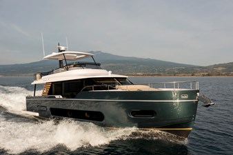 Magellano 60 running