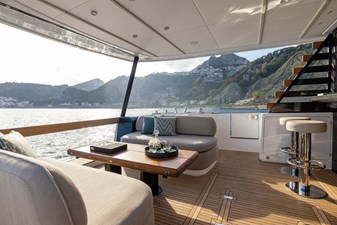 Magellano 60 7 Magellano 60 Cocpit