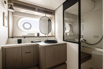 Magellano 60 22 Magellano 60 Master En-Suite