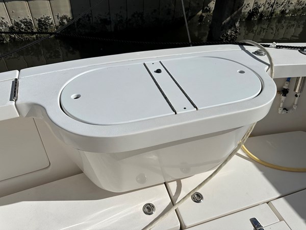 LUNA, 2013 Hunt Yachts Harrier 36: Cockpit Iceboxes