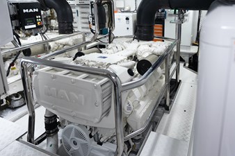 PALMAX 55 Engine Room 
