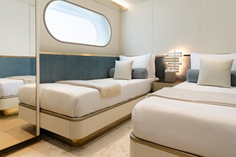 PALMAX 42 Twin Cabin 