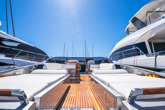 STJ - Yacht for sale