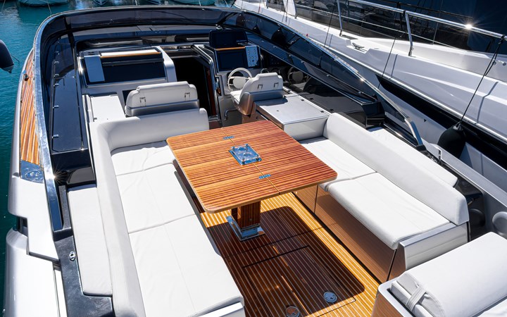 STJ - Yacht for sale