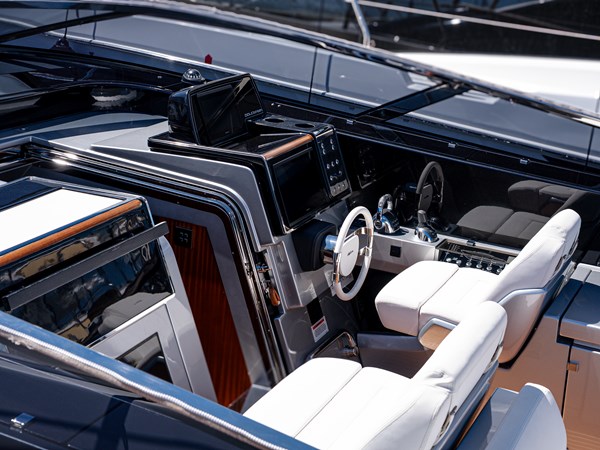 STJ - Yacht for sale