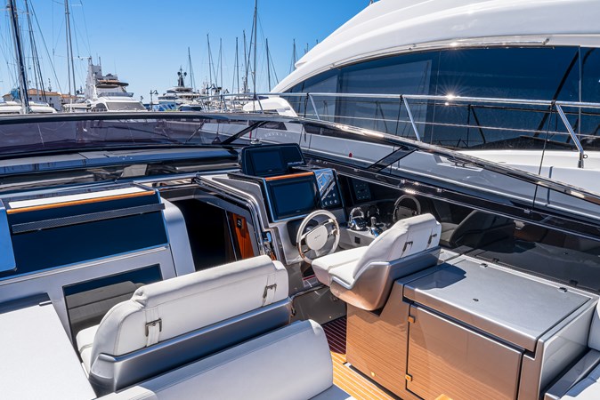 STJ - Yacht for sale