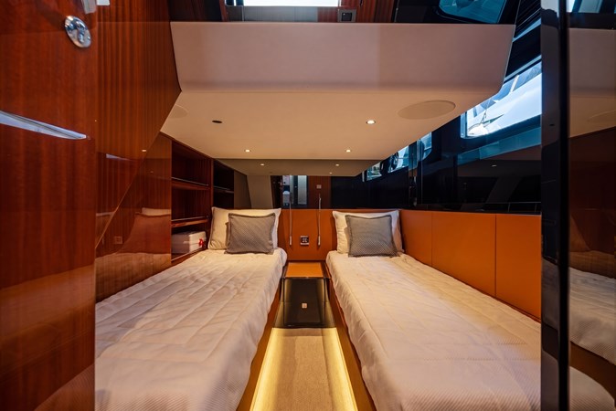 STJ - Yacht for sale