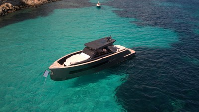 NEW 2025 Moon 45 SPORTS LINE 18