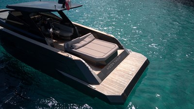NEW 2025 Moon 45 SPORTS LINE 20