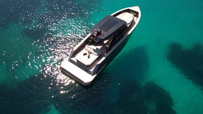 NEW 2025 Moon 45 SPORTS LINE 28