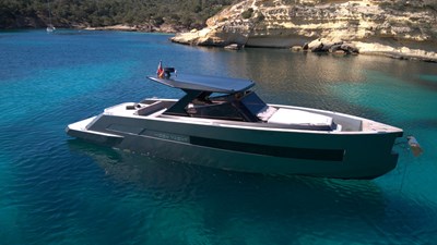 NEW 2025 Moon 45 SPORTS LINE 0