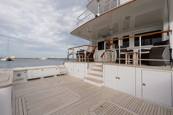 DREAM CATCHER 20 DREAM CATCHER 2001 BURGER BOAT COMPANY Enclosed Bridge Sportfish Sport Fisherman Yacht MLS #445682 20