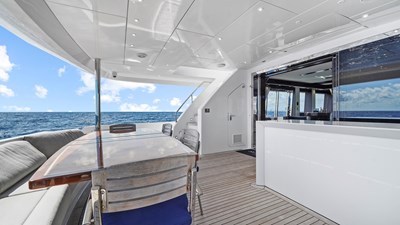 SURPLUS LINES 25 Aft  Deck