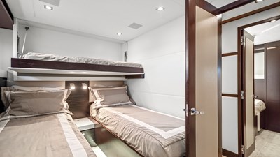 SURPLUS LINES 53 Twin Stateroom 