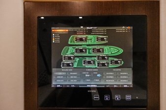 SURPLUS LINES 62 Crew Area