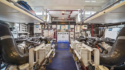 SURPLUS LINES 64 Engine Room