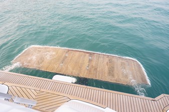 La Mer 21 21. Princess Y72 2023 (La Mer) -  Platform
