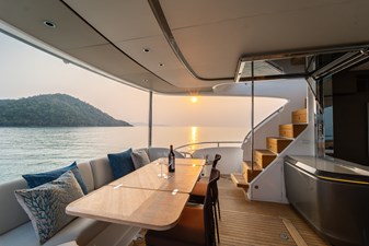 La Mer 27 27.  Princess Y72 2023 (La Mer) - Main Deck Cockpit Table