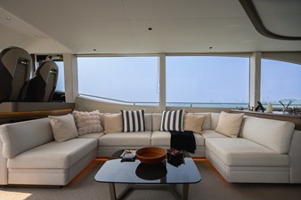 La Mer 54 54.  Princess Y72 2023 (La Mer) - Main Deck Saloon
