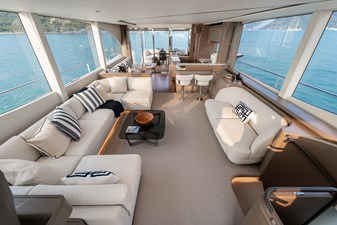 La Mer 58 58.  Princess Y72 2023 (La Mer) - Main Deck Saloon