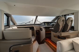 La Mer 62 62.  Princess Y72 2023 (La Mer) -  Main Deck Helm