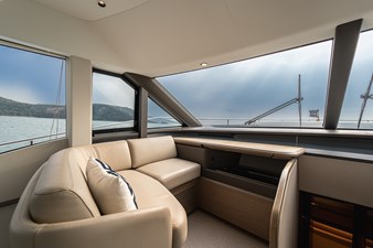 La Mer 63 63.  Princess Y72 2023 (La Mer) - Main Deck Forward Seat