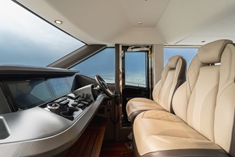 La Mer 64 64.  Princess Y72 2023 (La Mer) - Main Deck Helm