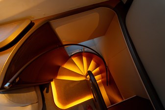 La Mer 94 94.  Princess Y72 2023 (La Mer) - Passageway to Lower Deck