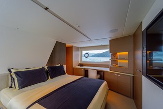 La Mer 99 99.  Princess Y72 2023 (La Mer) - Lower Deck Master Cabin