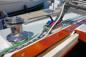LATEST CAPER 38 Winch Cabin Top Port
