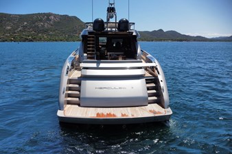HERCULES II 5 Stern Profile