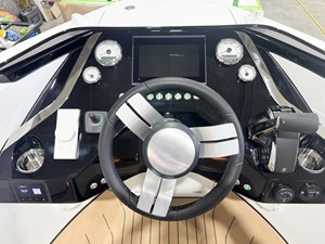 LT26 Carbon Limousine 38 Ante Limousine LT26  Wheel