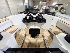 LT26 Carbon Limousine 41 Ante Limousine LT26 