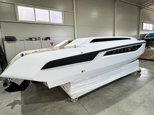 LT26 Carbon Limousine 54 Ante Limousine LT26 