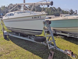 24' Hunter 1998 240 3 