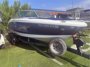20' Chaparral 2017 H20 FS 2 