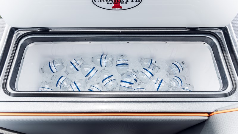 2025 Cigarette 42 Auroris