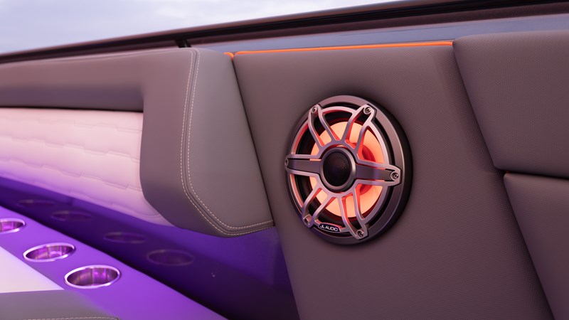 2025 Cigarette 42 Auroris